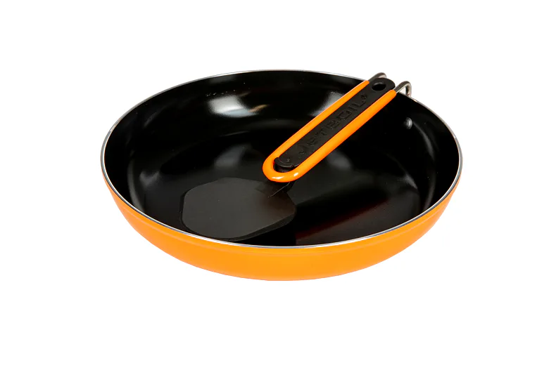 Jetboil-skillet.jpg
