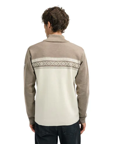 95611-p00-dalestolen-masc-sweater-94_1.jpg