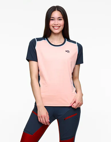 623046-sanne-hiking-ls-dream-product-2-karitraa_2.jpg