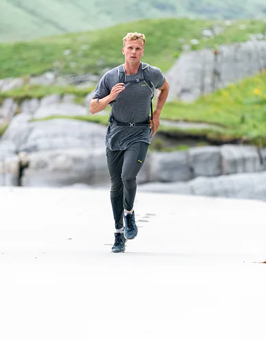 ss21-sjo-fjell-bremanger-hkkh-5453_1.jpeg