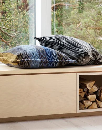 fri-kissen-60-x-60-cm-gray-day-und-november-view-situation_1.jpg