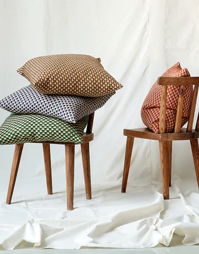 105351-105354-roros-tweed-isak-norwegian-wool-cushion-green-meadow-24-x-24-14_1.jpg