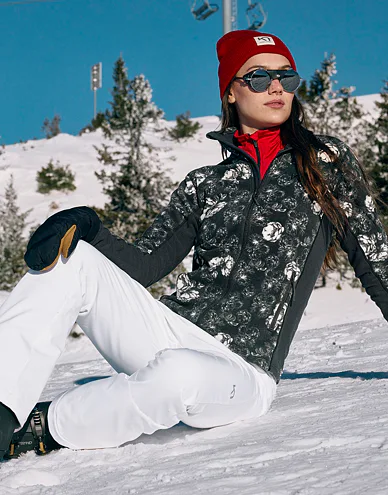 fredjonny-karitraa-aw22-hafjell-s07-0289-dina-623147_1.jpg