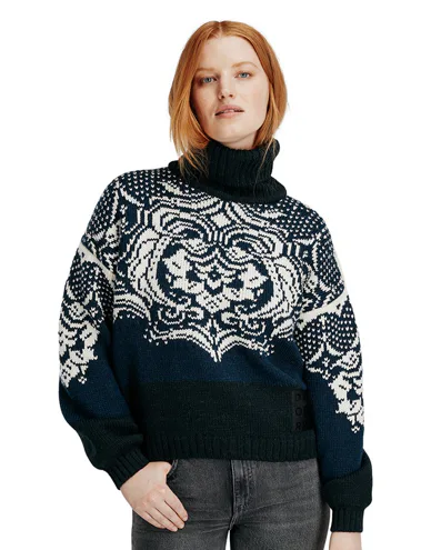 95821-c00-blomdalen-fem-sweater-00_1.JPG