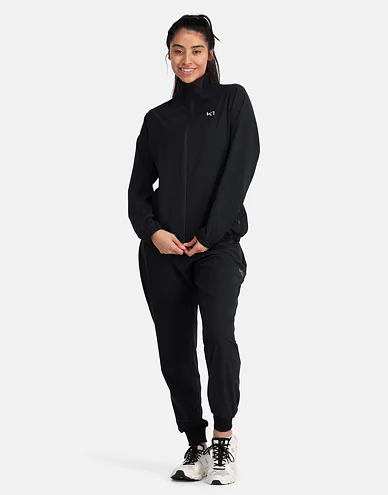 623202-black-model-3_1.JPG