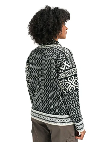 95921-r00-leknes-fem-sweater-805_1.jpg