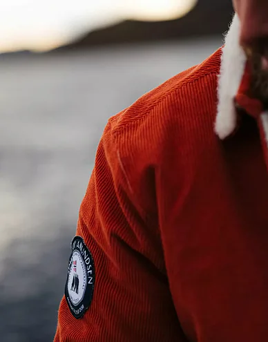 harvester-overshirt-red-closeupo-1-jpg_1.jpg