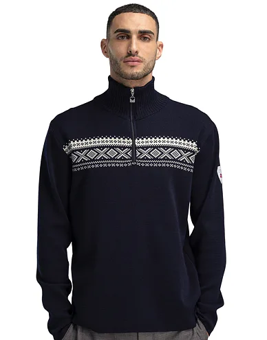 95611-c00-dalestolen-masc-sweater-002_1.jpg