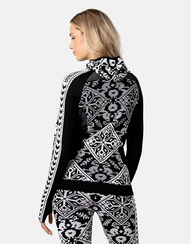 623831-black-3_1.jpg