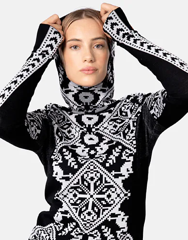 623831-black-4_1.jpg