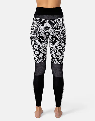 623832-black-3_1.jpg