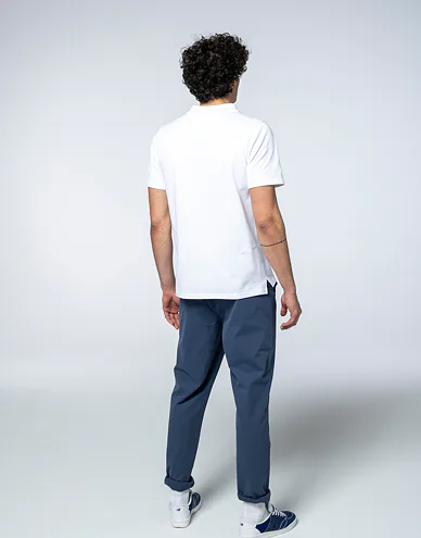 720522-white-model-4_1.jpg