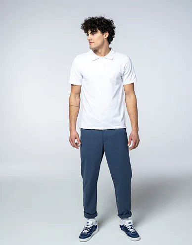 720522-white-model-3_1.jpg