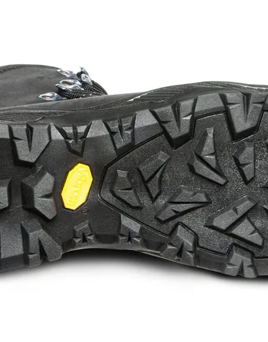 539999110-synshorn-perform-gtx-m-black-sole-e670fe08-bddc-4e0c-a8b7-3c2cbd2bd03a-1800x1800_1.jpg