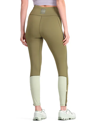 623043-tweed-model-2_1.jpg