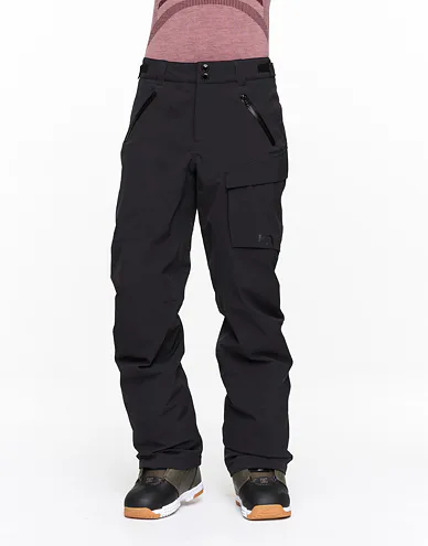 622890-black-model-1_1.jpg