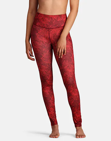 623308-rouge-model-1_1.jpg