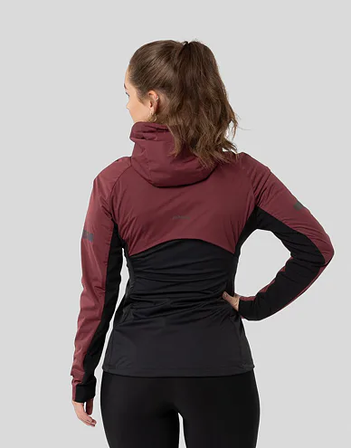 220713-mahog-model-2_1.JPG