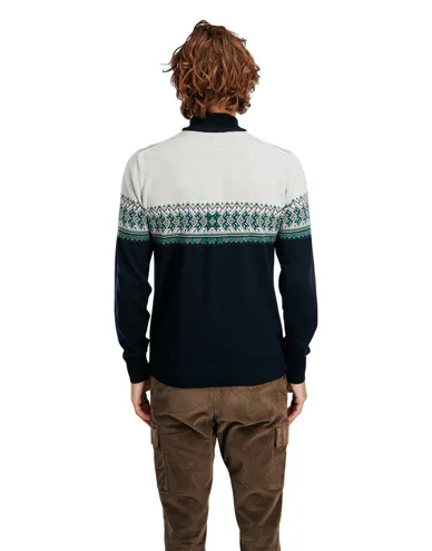 93441-c02-hovden-masc-sweater-03_1.JPG